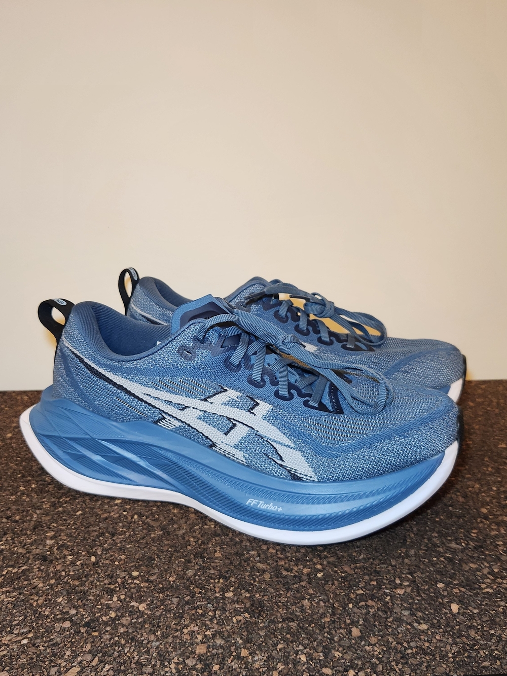 Asics Superblast 2 Running Shoes Womens Size 9 - Picture 2 of 10